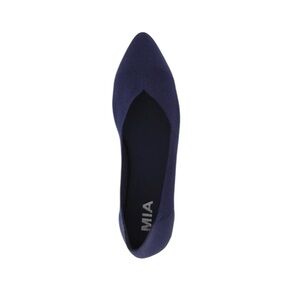 New MIA Women's Dark Blue Izzy FlyKnit Flats Casual Chic Comfortable Breathable